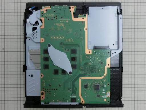 Новости - Разборка новой модели PlayStation 4 CUH-1200 показала много различий с CUH-1100